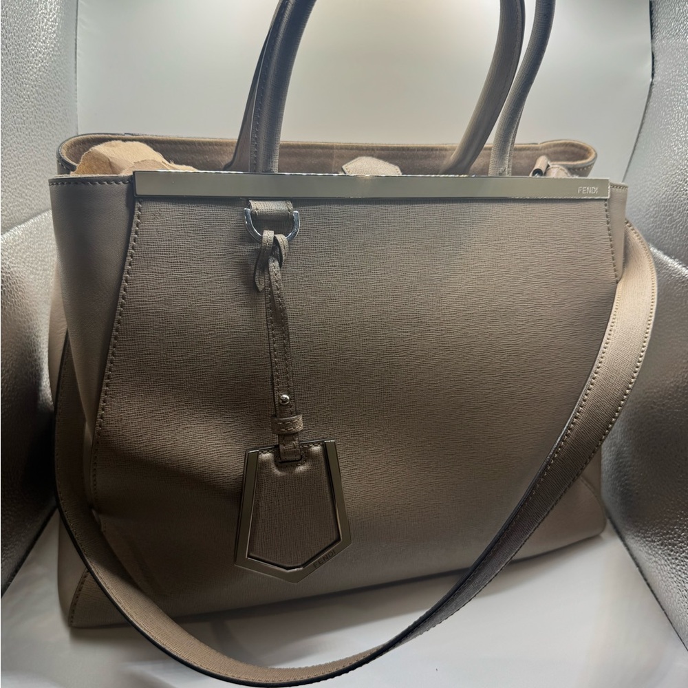 SOLD!!! Fendi 2Jours Taupe Leather Tote Bag